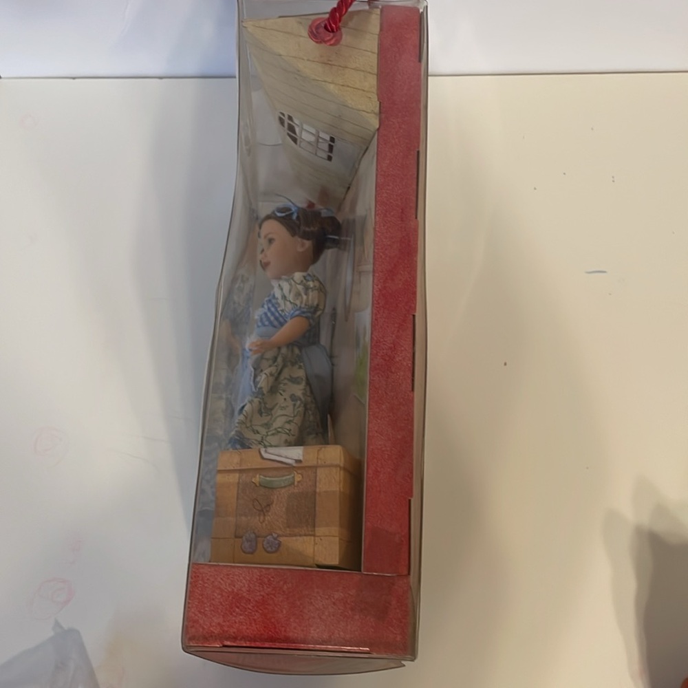 JO from LITTLE WOMEN When I Read I Dream Doll Mattel Timeless Treasures 2001 - Picture 6 of 10